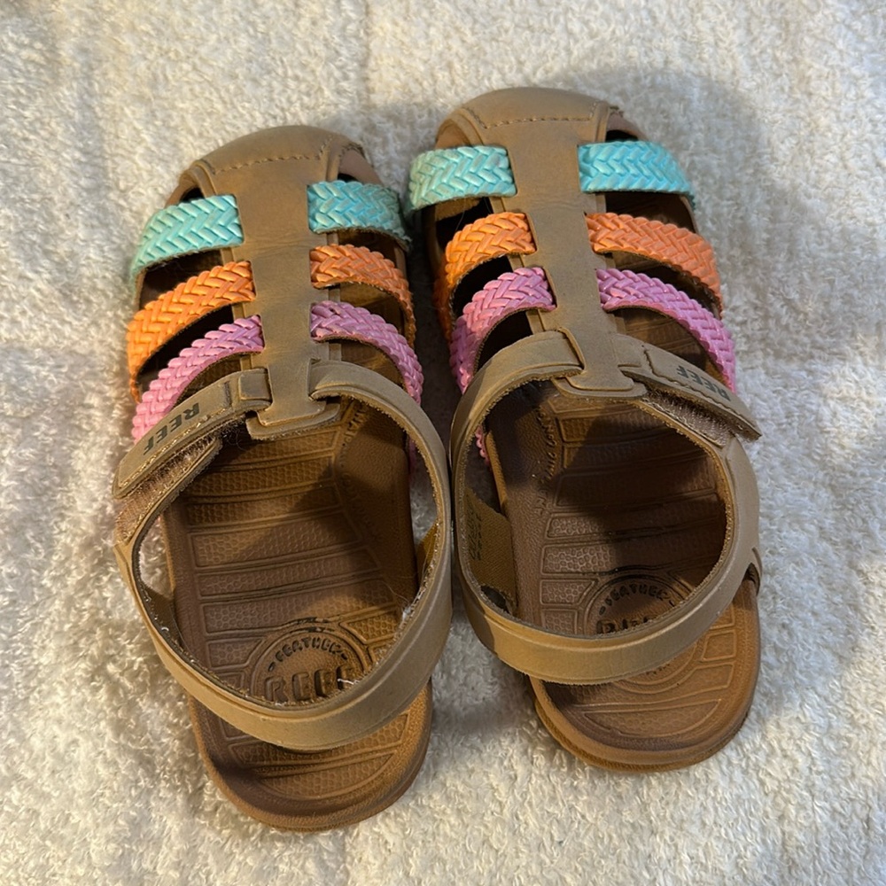 Reef Waterproof sandals Girls Size 10